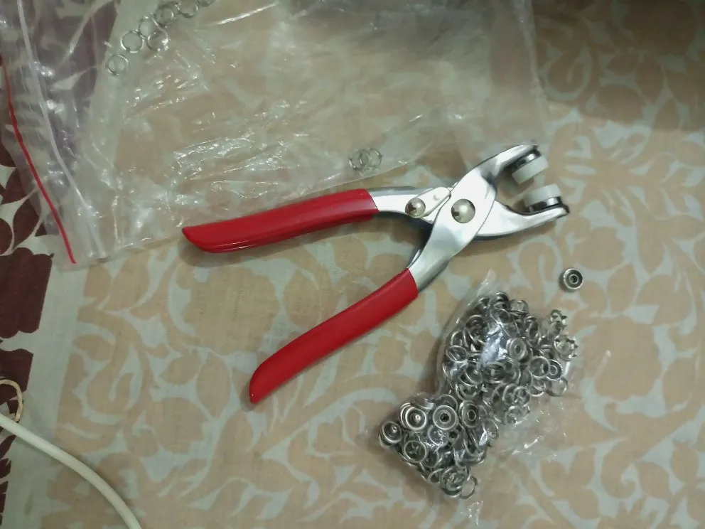 1pcs Metal Snaps Buttons 9.5mm with Fastener Pliers Tool Kit Five Buckle Set Sewing Free Buttons Set for Diy Crafts Home Sewing Accessories