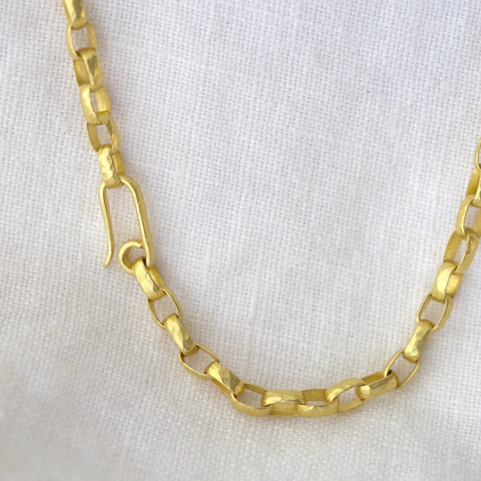 20k Handmade Hammered Chain