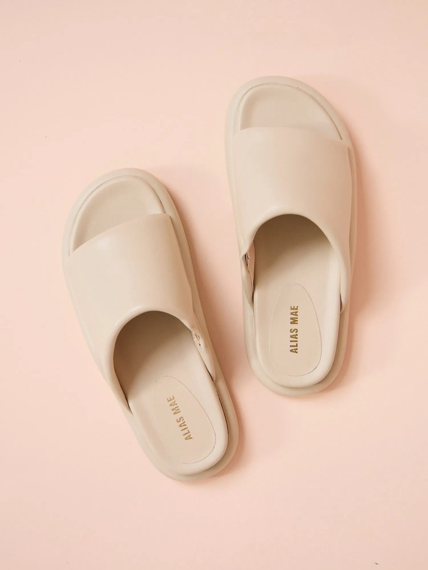 Alias Mae Thea Sandal in Cream