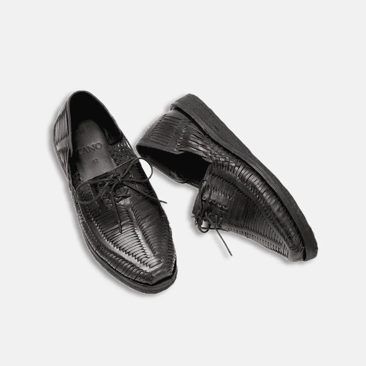 Benito All Black