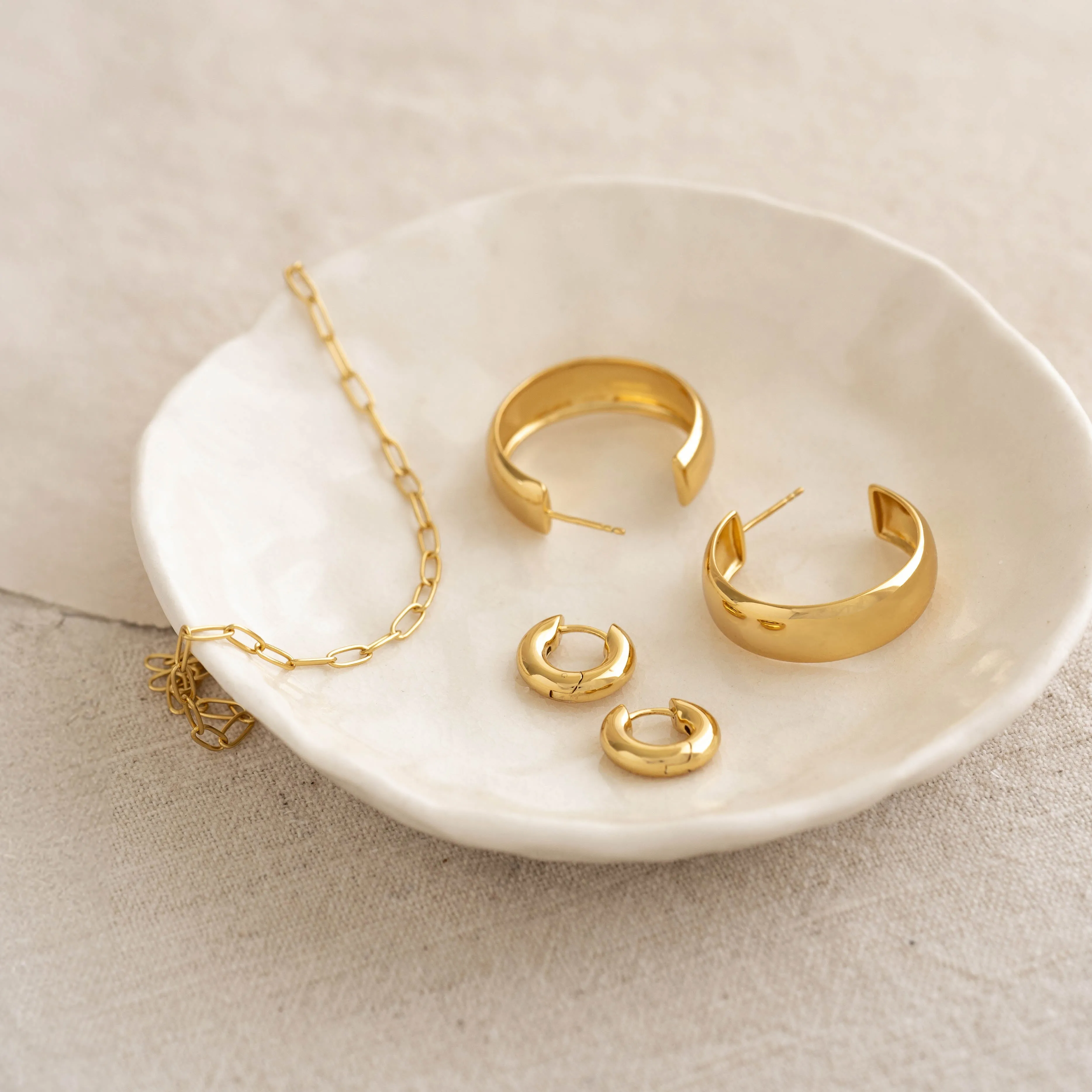 Chunky Huggie Hoop Earrings - Tove