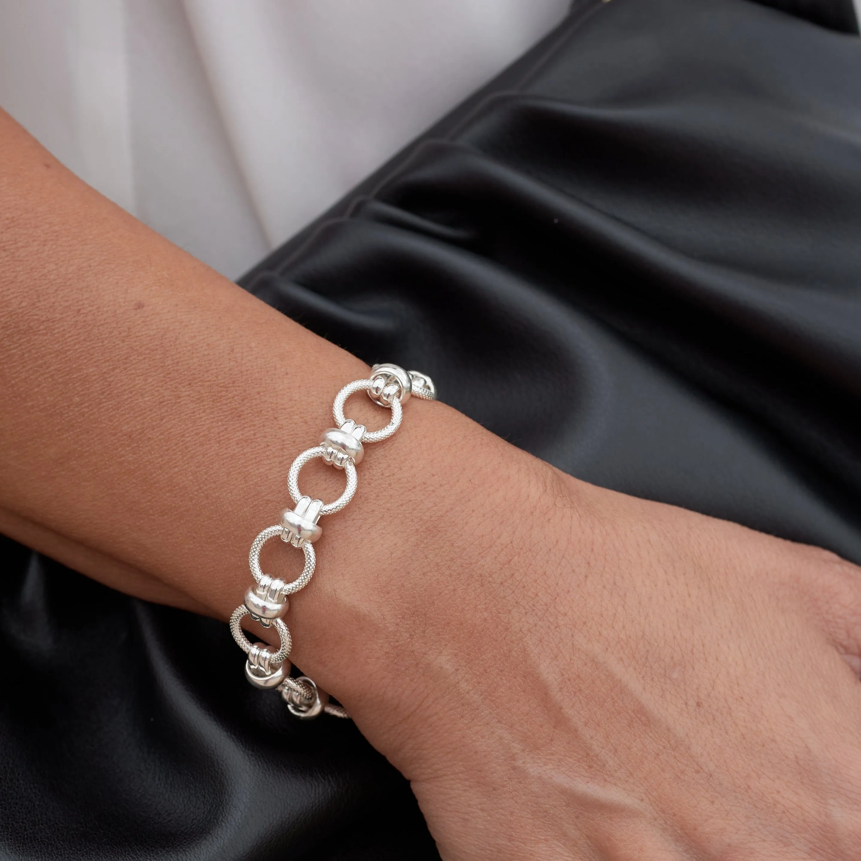 Circular Flat Bracelet