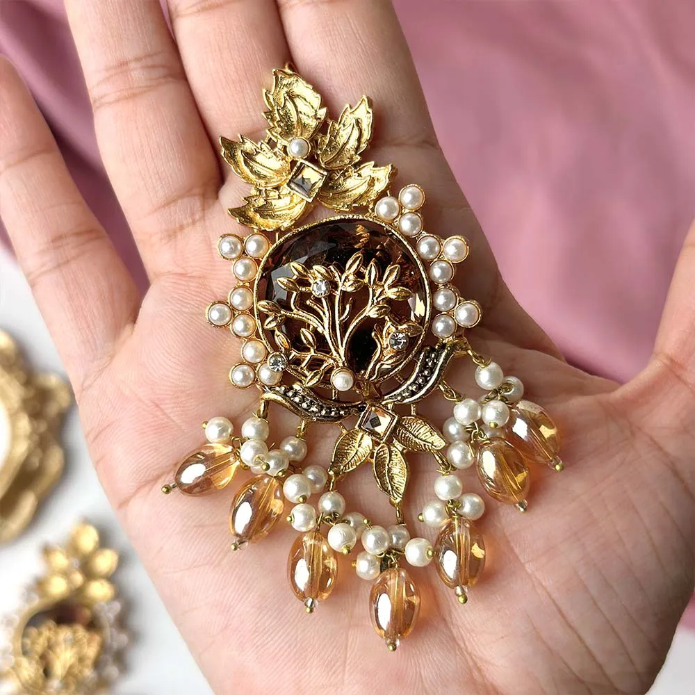 Gulaal Earrings (Champagne)