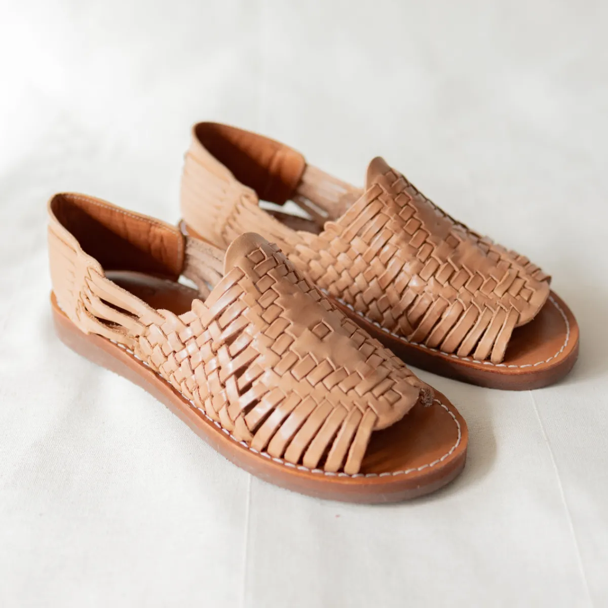 Itzel Wedge Beige
