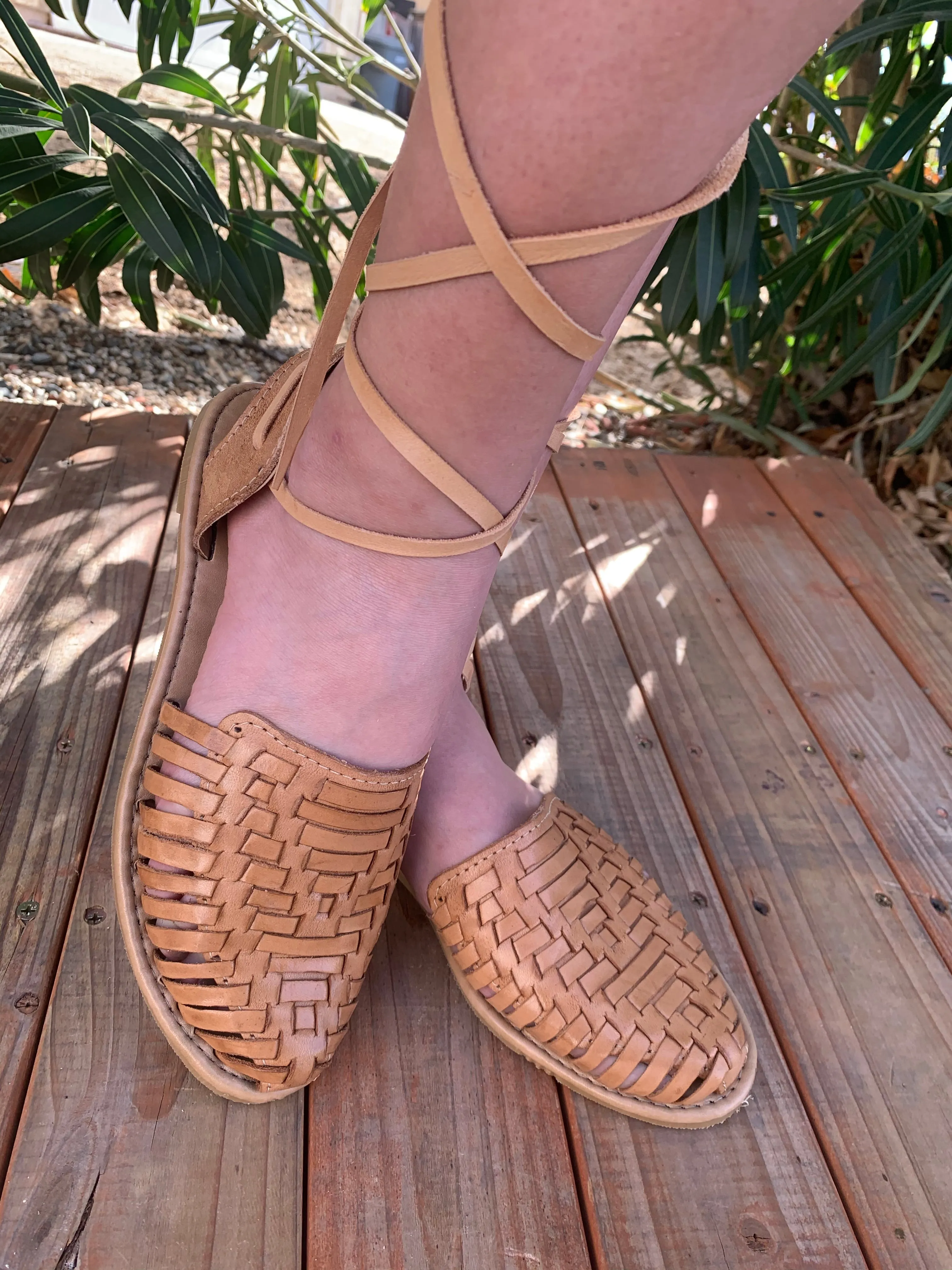 MORENA LACE UP HUARACHES