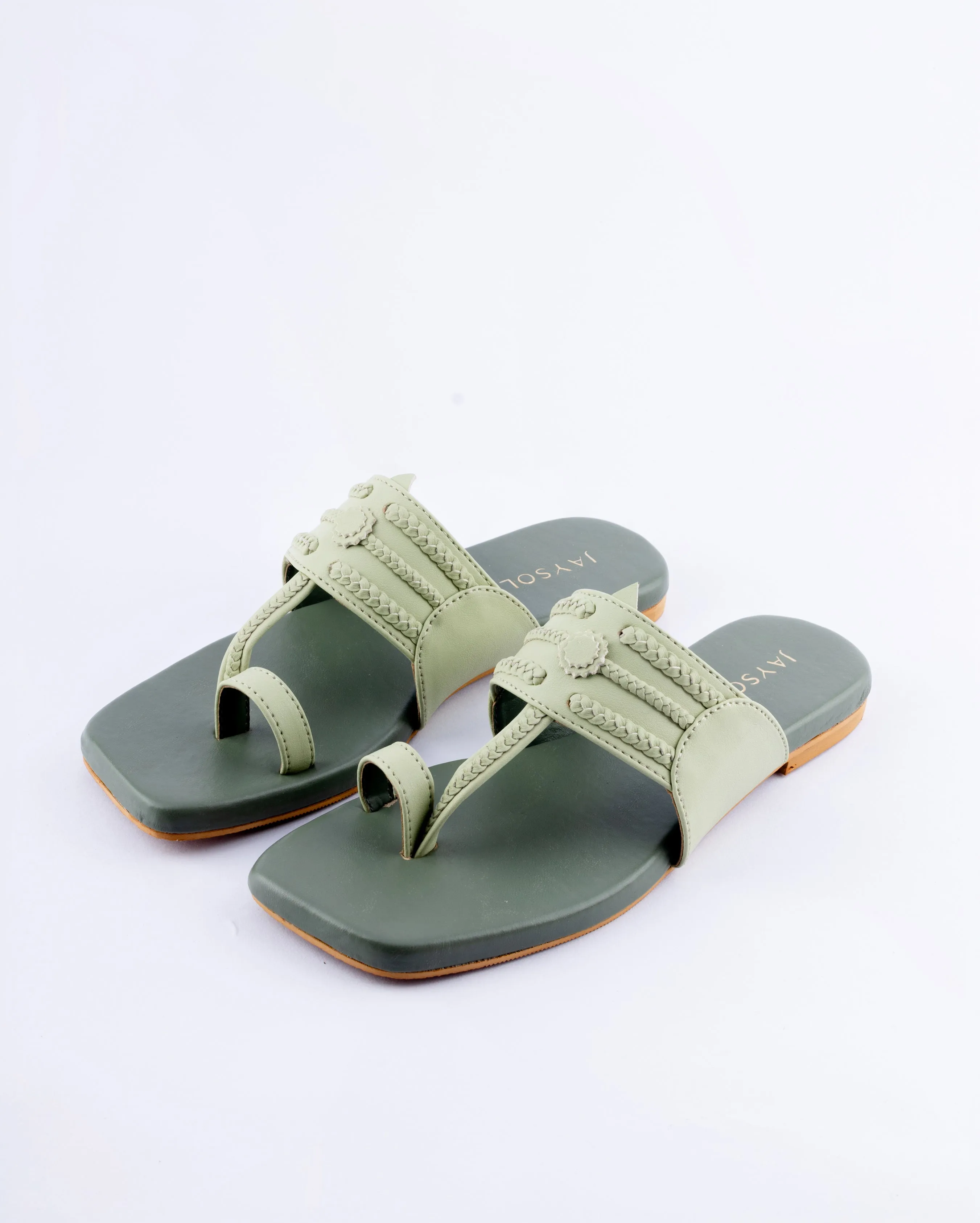 Pale Leaf Kolha Flats