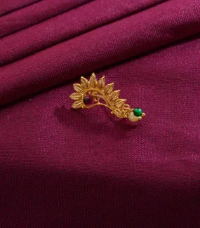 Pointed Petals Gold Nath